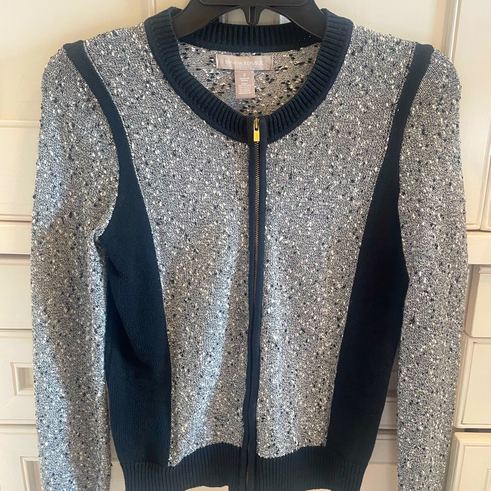 Banana Republic Pebbled Grey Zip-up Sweater Size S - Picture 1 of 3